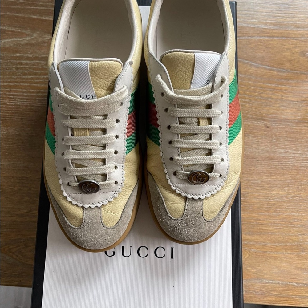 Gucci Beige Sneakers